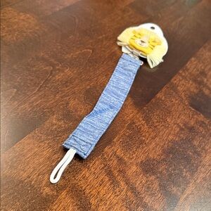 Mud Pie Lion Pacy Clip